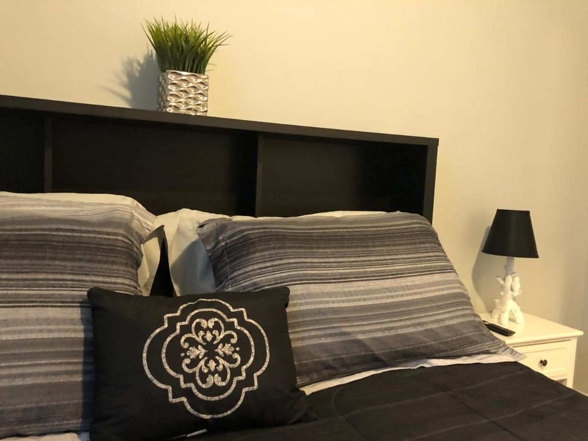 Cozy cottage feel, 5 mins from Ft. Bragg Fayetteville Esterno foto
