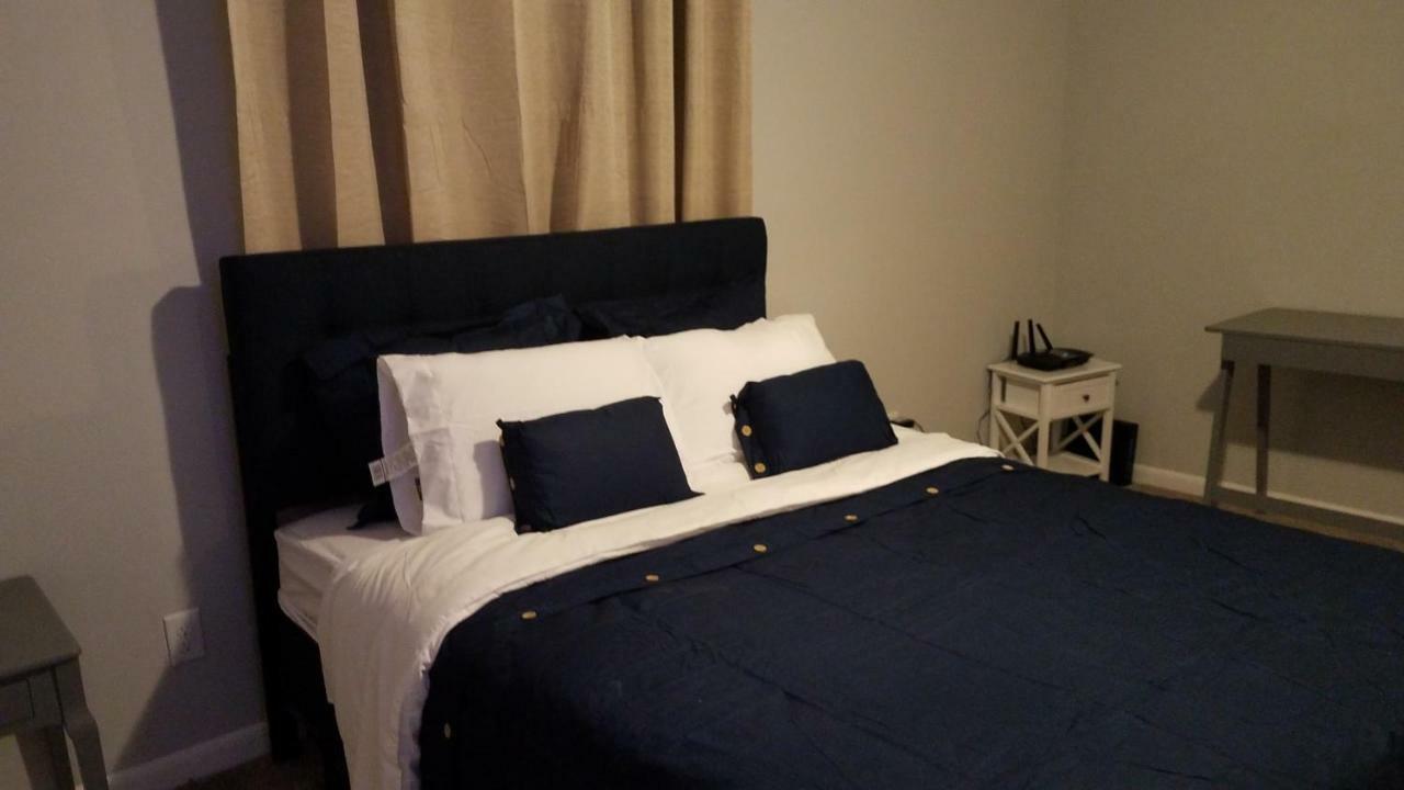 Cozy cottage feel, 5 mins from Ft. Bragg Fayetteville Esterno foto